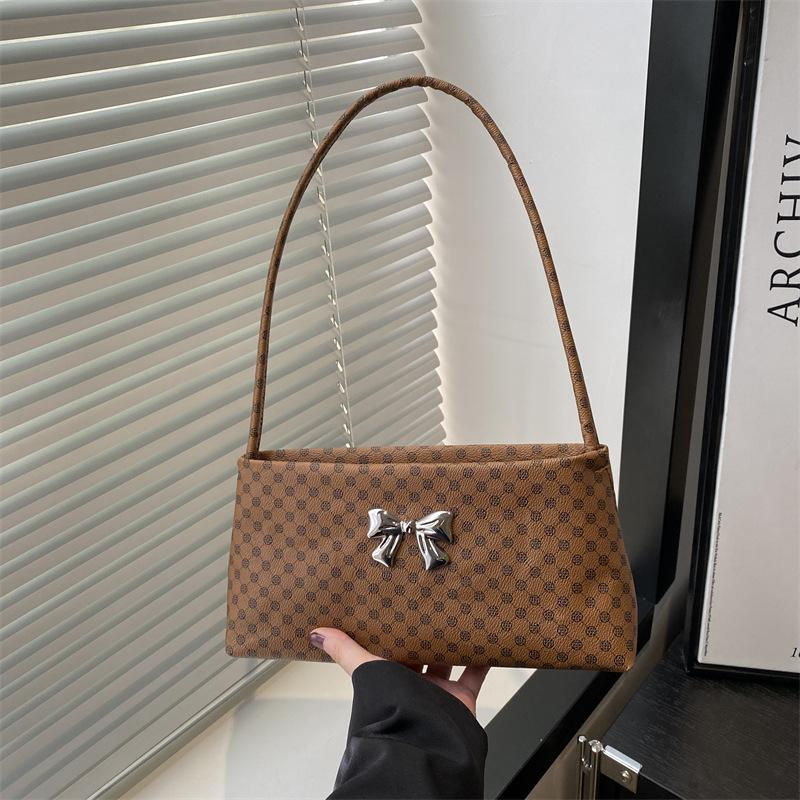 2025 New Personalized Casual Presbyopia Popular Foreign Style Solid Color Temperament Fashionable Butterfly Single Shoulder Underarm Bag Women