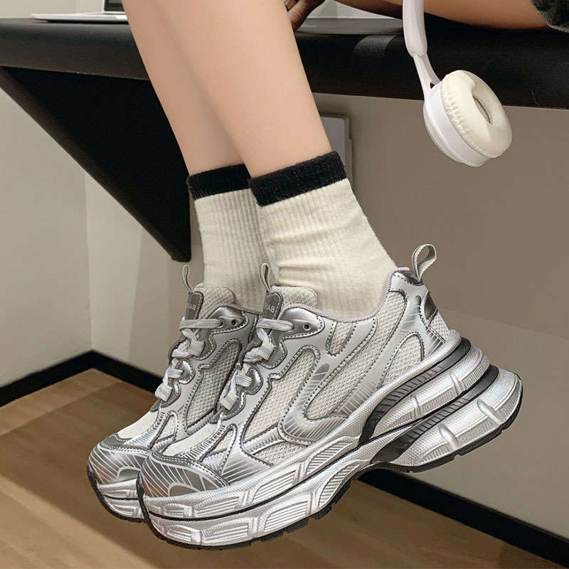 Small platform shoes casual sports shoes women's 2025 spring and autumn new silver inner height increase Paris dad shoes