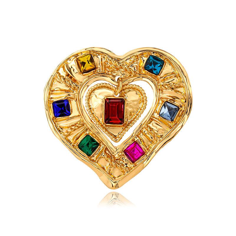 Wind fashion retro brooch love exaggerated diamond colored coat buckle clothing accessories crystal corsage
