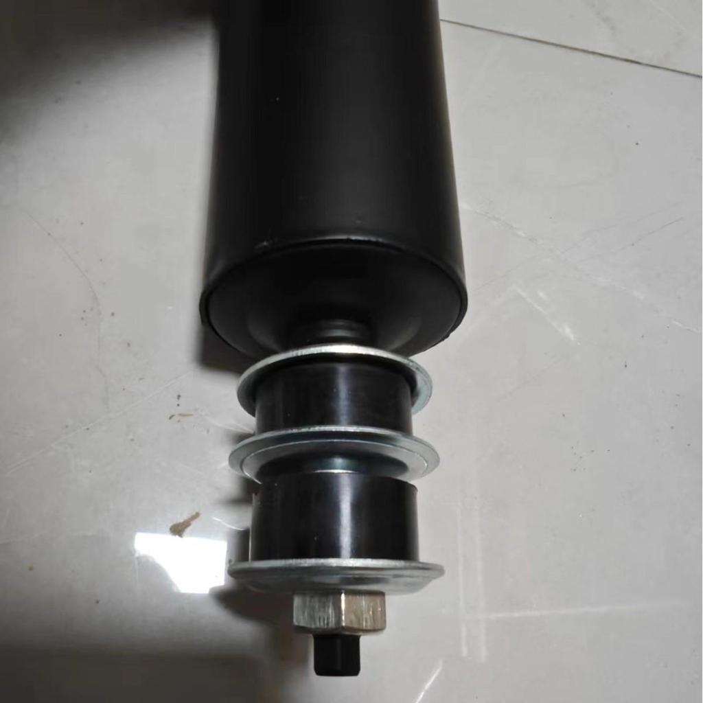 Rear Shock Absorber E6110-3XG0A for Japanese Cars