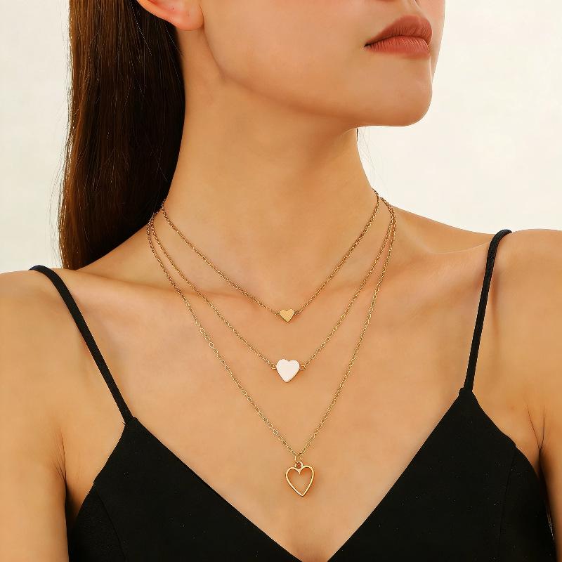 3Pc/Set Minimalist Heart Pendant Necklaces for Women Ladies Europe and America Gold Color Fine Necklaces Jewelry Accessories