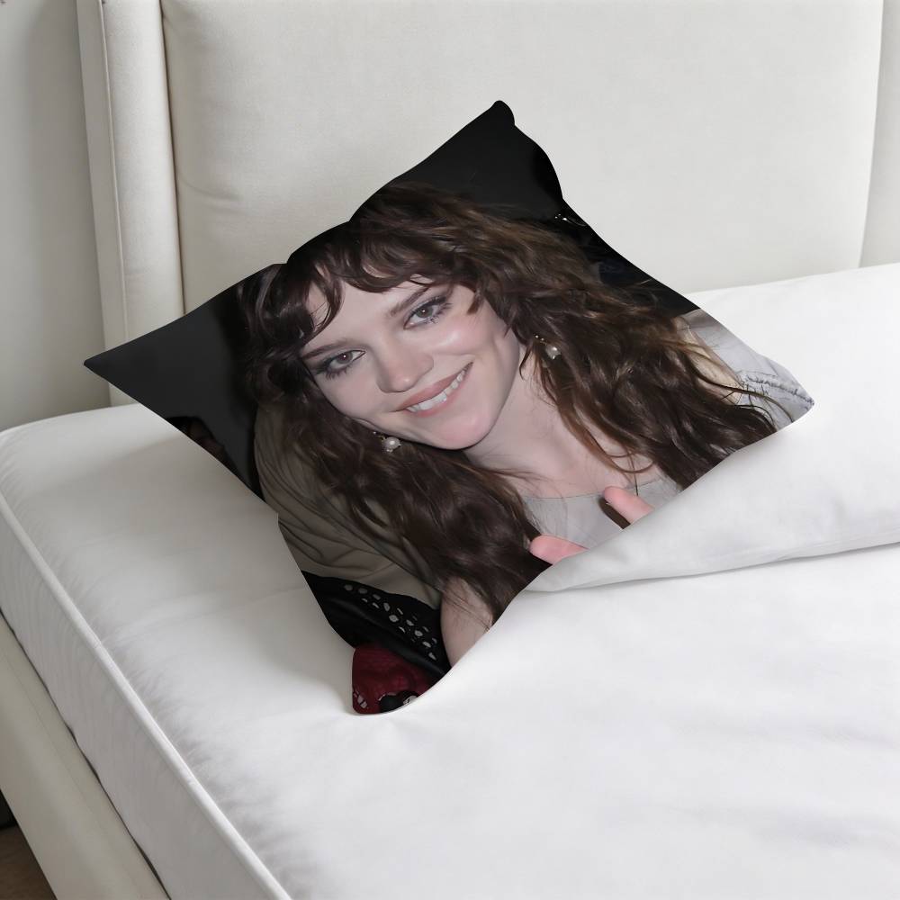 SSophie Thatcher Decorative Square Pillow Cover Soft  Comfortable Pillow Case Sofa Bed Home Decoration