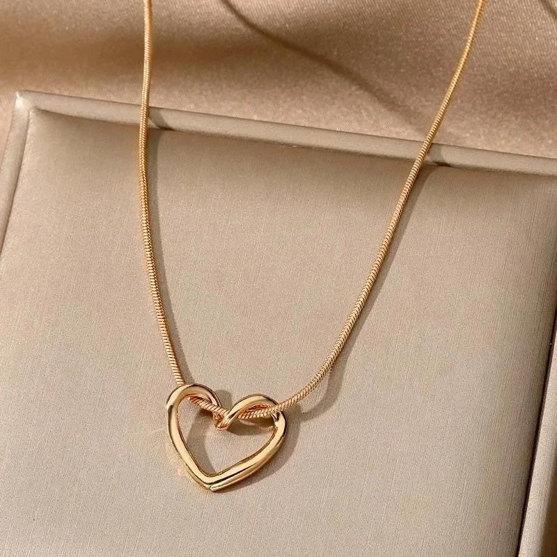 Ensemble de 3 colliers superposés colorés style Bohème avec perles imitation perle, cœur, ras-de-cou pour femmes, filles, enfants, bijoux d'été faits main, cadeau