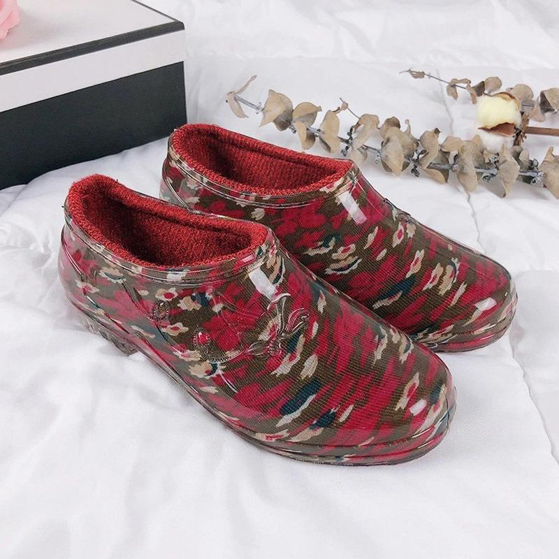 New low-top rain shoes women's summer fashion adult non-slip waterproof shoes shallow mouth work kitchen women's rubber shoes overshoes tide