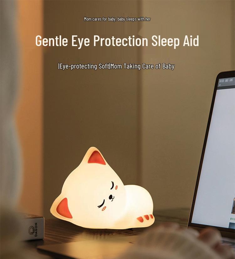 Sleepy Cat LED Silicone Night Light - Cozy Bedside Companion and Gift