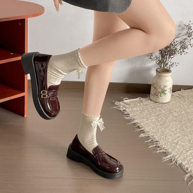 New Spring British Style Women Loafers Shoes Concise Round Toe Slip On Shoes Ladies Convenient Low Heel Leather Single Shoes