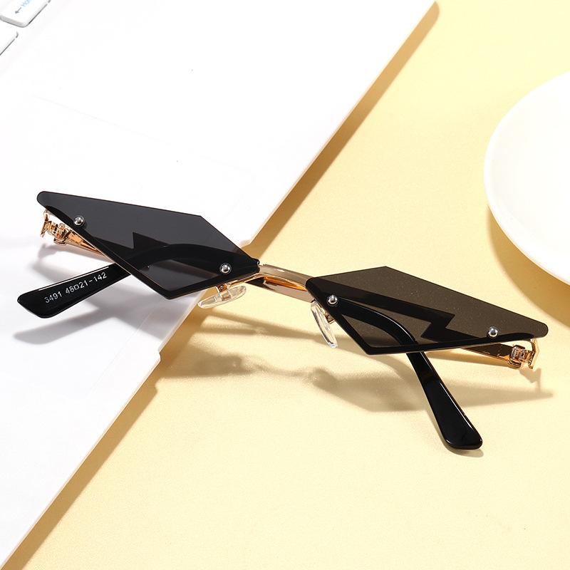 Vintage Stylish For Women Sun Glasses European American Polygon Shape Sun Glasses Woman Outdoor Use Activity For Gents' Sunglass