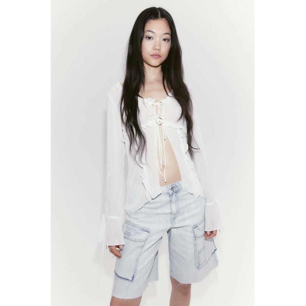 

Джинсовые шорты карго HM Lowrise Бледно-голубые