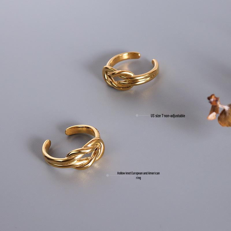 Marka French Niche Love Knot Ring In 18K Gold Titanium Steel A198
