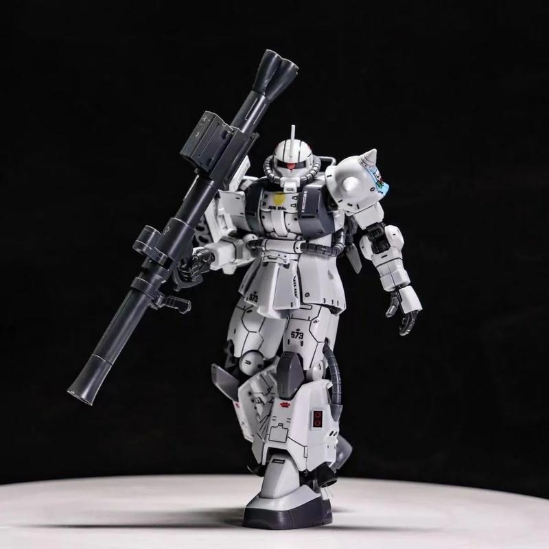 GTO ZAKU II White Wolf Shin Matsunaga HG 1/144 Mech Assembly Model Kit Action Figures Boys' Puzzle Toys Desktop Decoration Doll