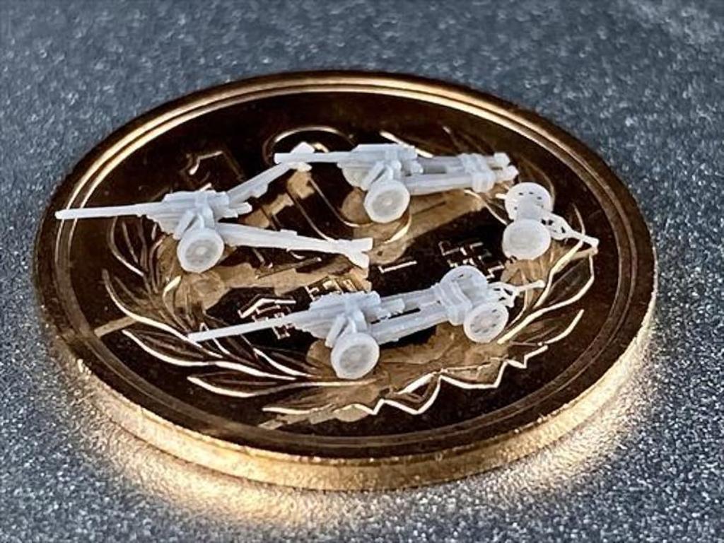 Fire Starter 1/700 German 15cm sFH 18 Howitzer Set Resin Kit FS-G23 (Combat Vehicle)