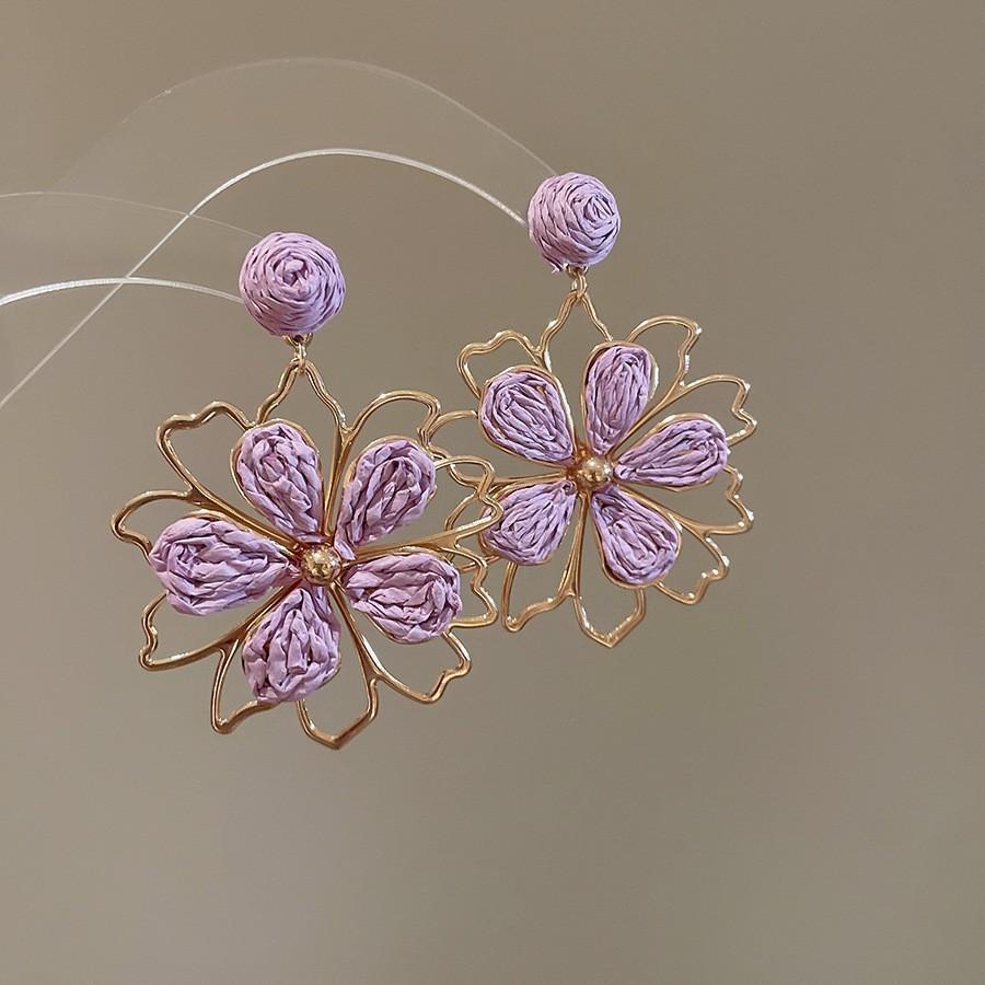 Dopamine Geometry Element Ring Earrings Women's Round Face Explosion Premium Sense Earrings Niche Design Stud Earrings Sweet Earrings
