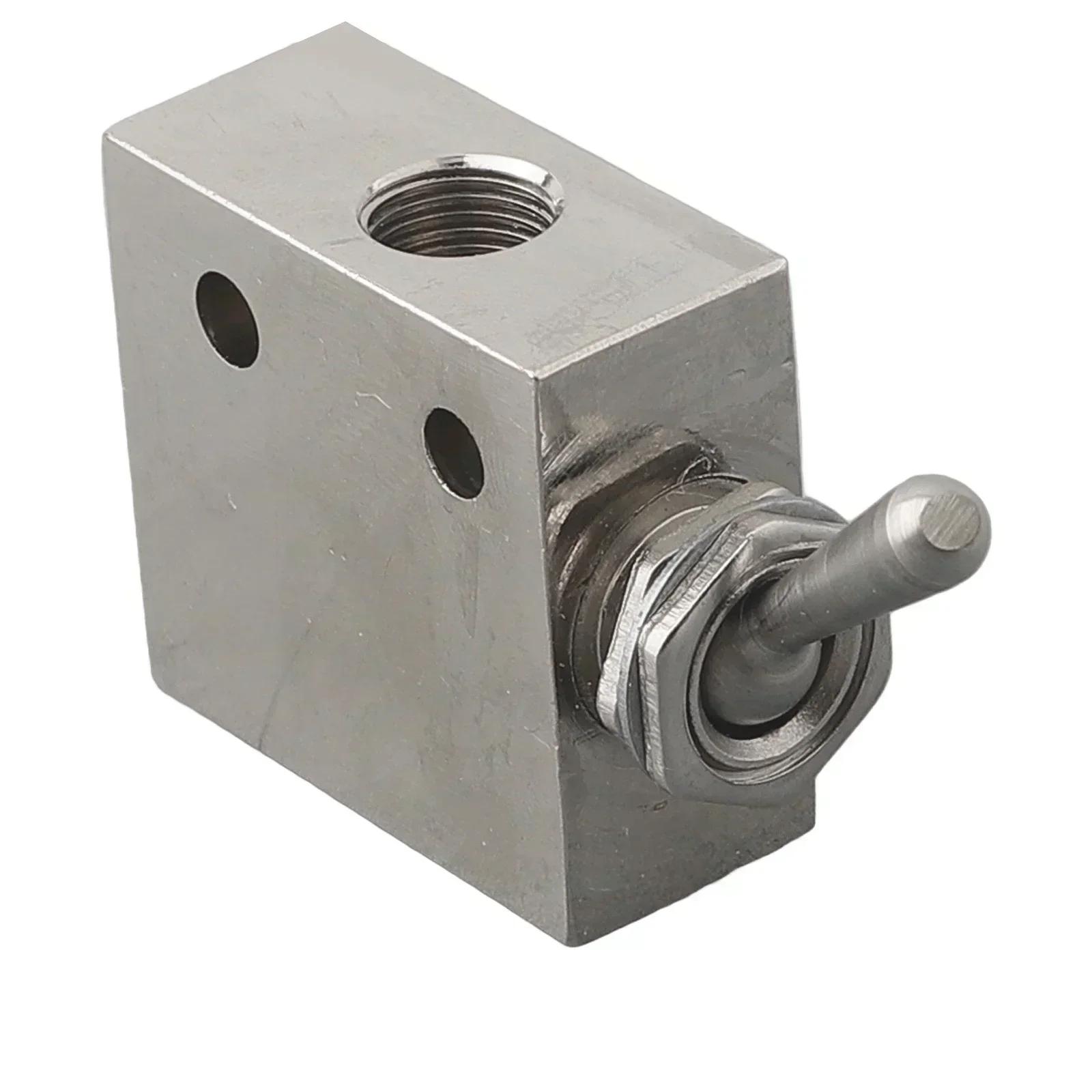 

Pneumatic Toggle Lever Valve TAC231V 2 Position 3 Way for Air Control Circuits and Small Cylinder Simplification China Mainland