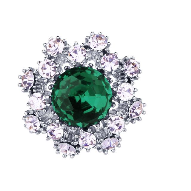 New Fashion Mini Star Brooch Crystal Rhinestone Badge Lapel Pins Men 'S Suit Coat Collar Luxulry Brooches For Women Jewelry Gifts