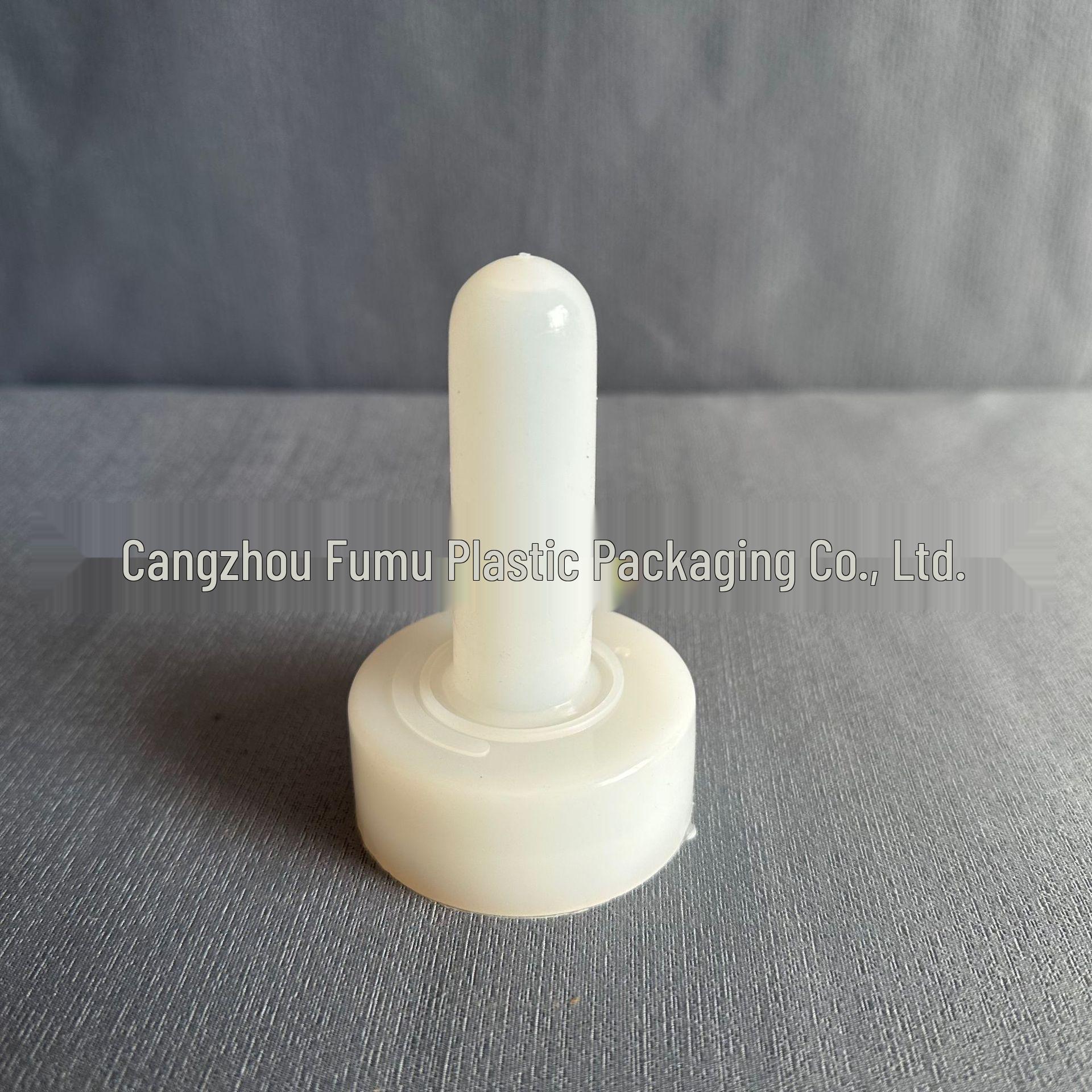 

Calf and Lamb Long Nipple Feeding Bottle - 2L/3L/4L Veterinary Plastic for Cows and Sheep