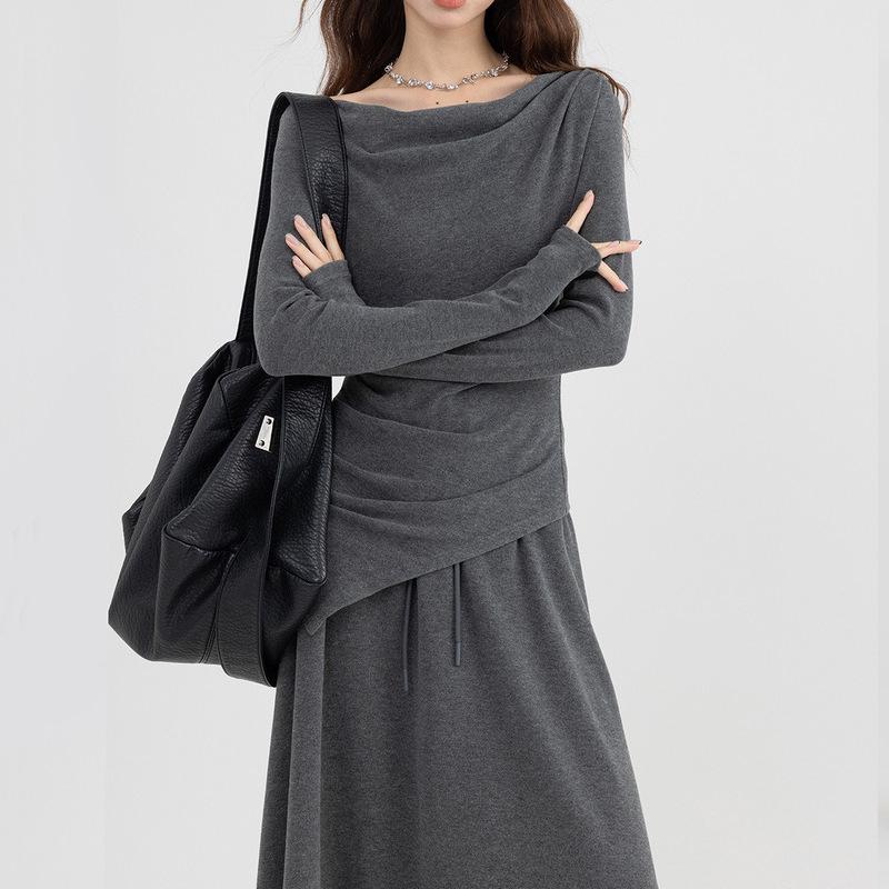 

Элегантный осенний костюм-двойка: Топ с неровным низом и длинными рукавами и миди-юбка на одно плечо Large (60-70 kg) серый