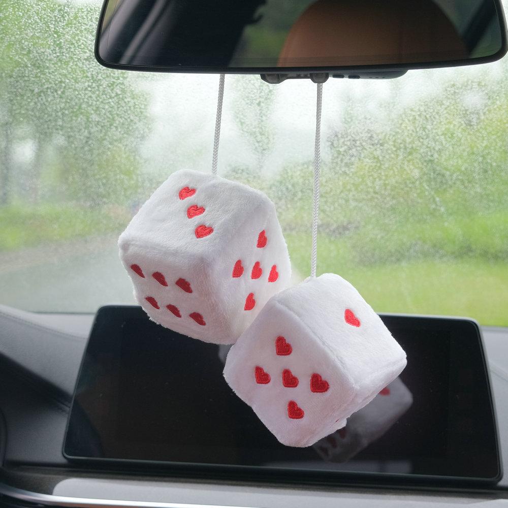 A Pair Of Plush Dice Heart-shaped Decorations For Car Rearview Mirrors, Retro Square Decorative Dice For Car Hanging Accessories