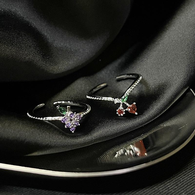 French Open Ring Female Niche Design Light Luxury High Sense Fashion Personality Fruit Simple Ring Female