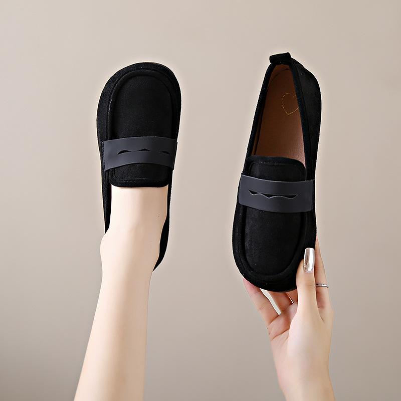 Large size 2025 spring new soft sole soft surface matte fashion beanie shoes one pedal flat sole single shoes mother shoes