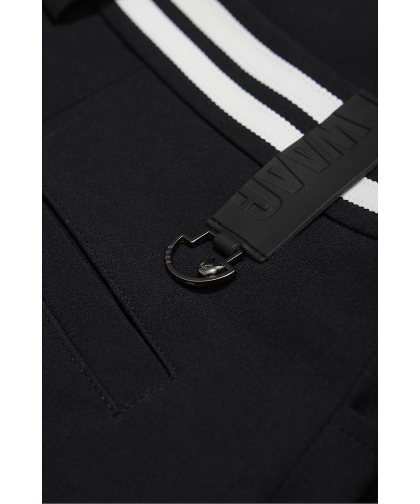 WAAC [Exclusive] Unbalanced Line Pleats Skort Wwkcm26901Bkx