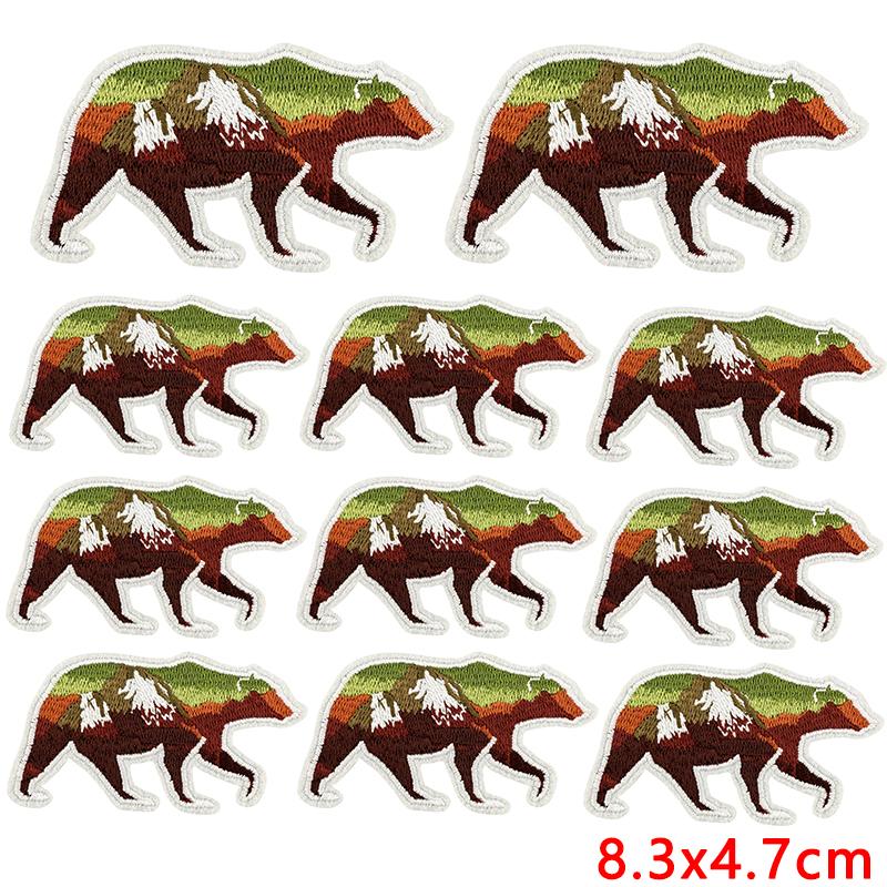 10uds Venta al por mayor Parches Bordados de Osos Animales de Dibujos Animados Paisajes Naturales Parches Termoadhesivos DIY Sombreros Chaquetas Insignia para Coser Decoración