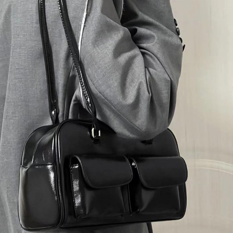 Korean Women'S Bag Retro College Style Large Capacity Leisure College Student Class Commuter Bag Shoulder Portable