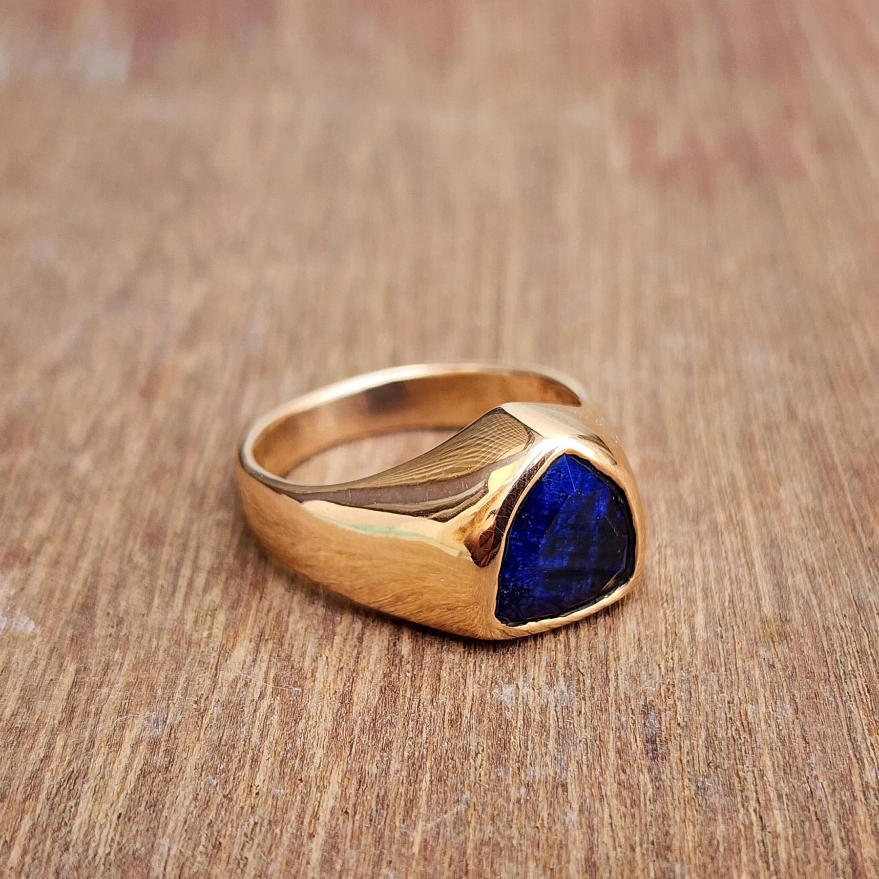 

Natural Tringle Blue Sapphire Sterling silver Rose gold overlay artisan gift ring Jewelry 5 рожевий колір золота
