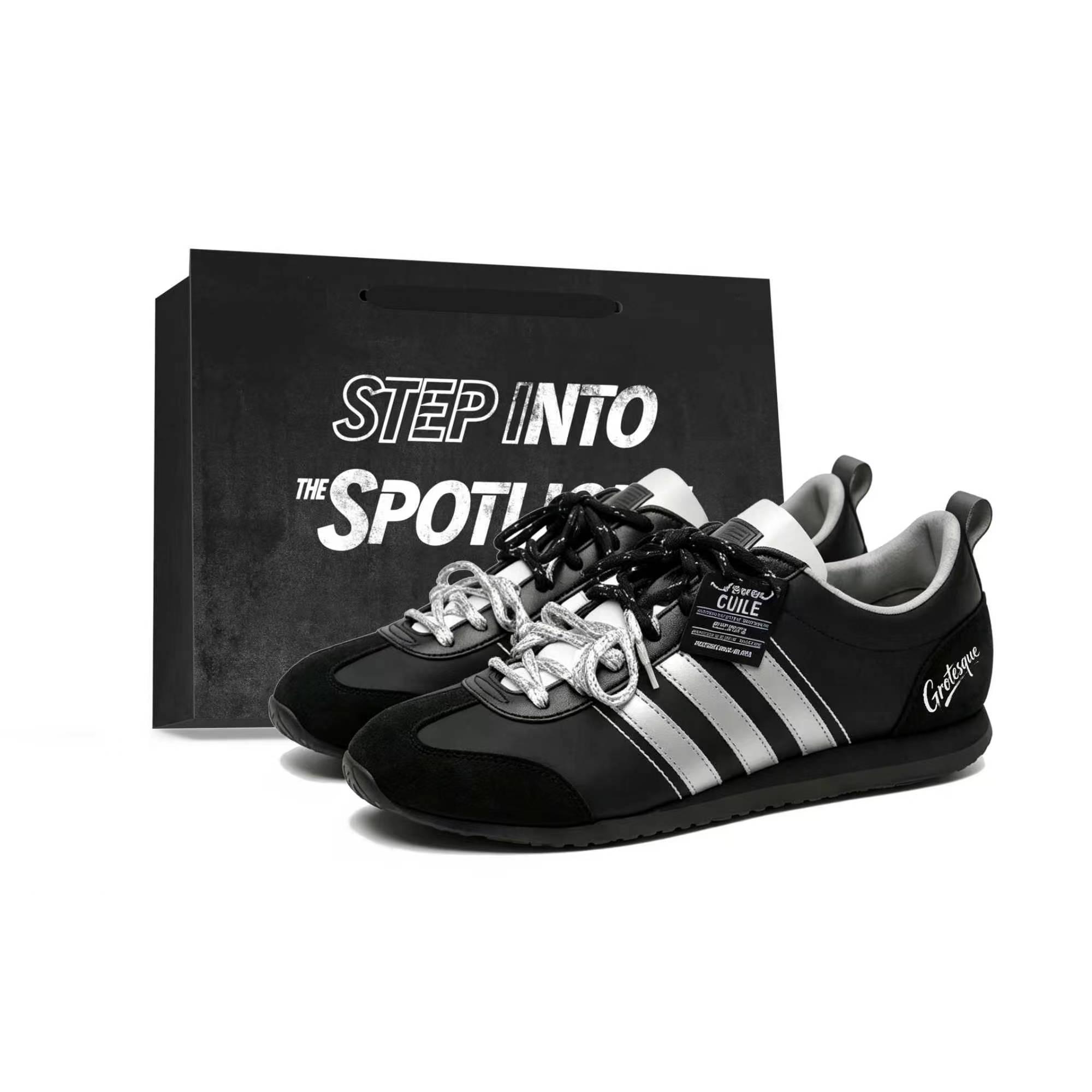 

Adidas VS JOG 2.0 Quirky Handmade, Silver Logo Casual Shoes Unisex Silver Black KH7659(Team1154-) 37⅓