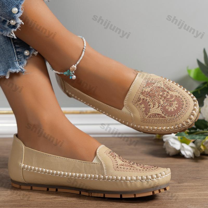 Fashion Women Flats Retro Loafers Ballet Pointed Toe Ladies Spring Comfort Non-slip Loafers Slip on Flat Shoe Plus Size 44 Zapatos Mujer