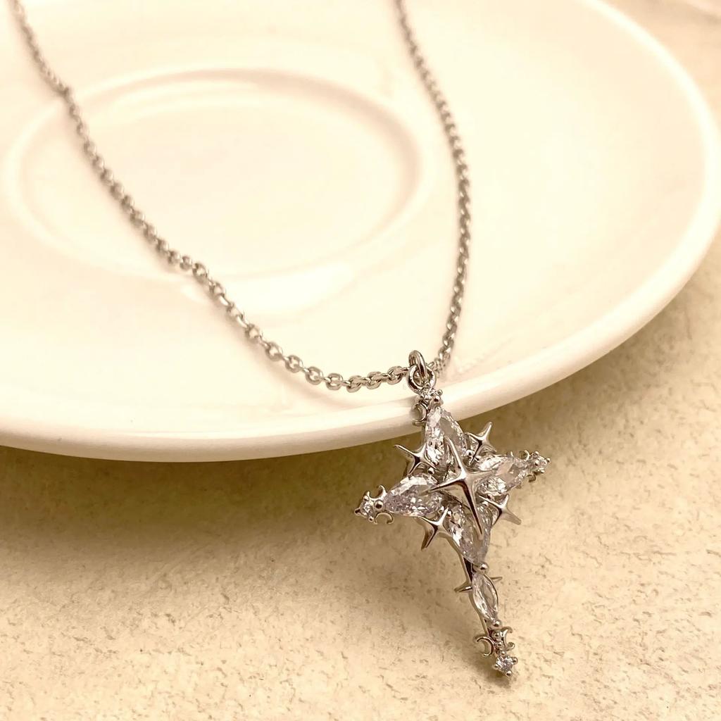 Zircon Cross Pendant Necklace Jewelry for Women with Hypoallergenic & Style Dangle Chain Gifts Fall/Winter Collection Banquet