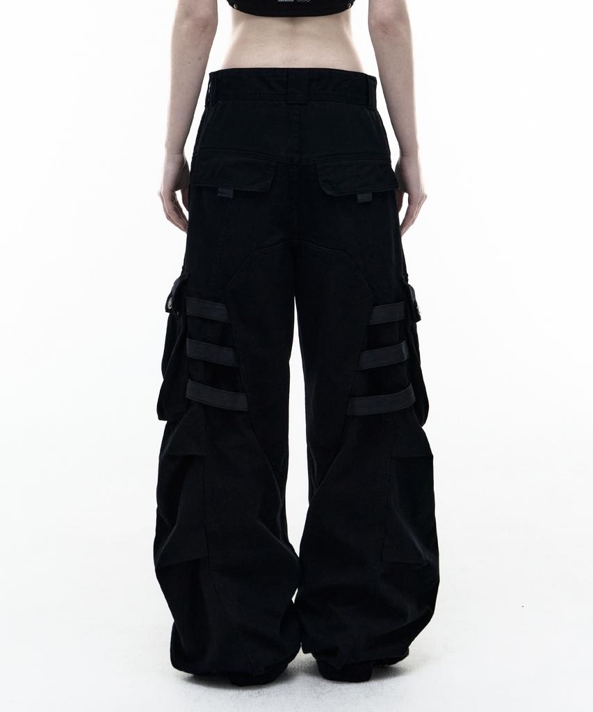 Opeoseu0012 Op. 08 Bind Curved Cargo Pants Black
