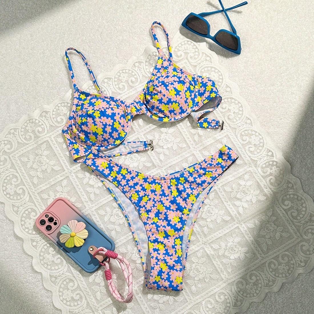 New bikini split swimsuit women floral soft cup European and American sexy swimsuit bikini S