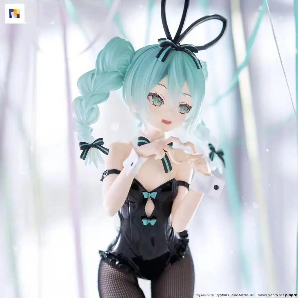 Hatsune Miku Black Silk and White Silk Cartoon Peripheral Model Cute Desktop Ornaments Toy Gifts