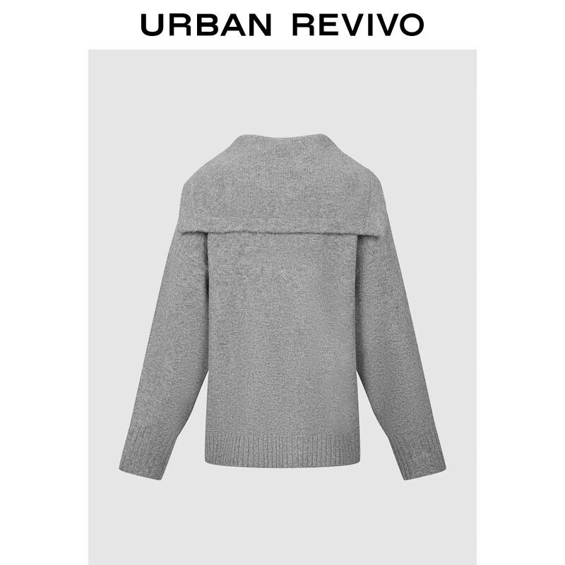 

Женский вязаный свитер в полоску в студенческом стиле от UR S