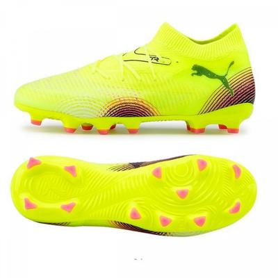 Spezielle Sportschuhe – Fußballschuhe