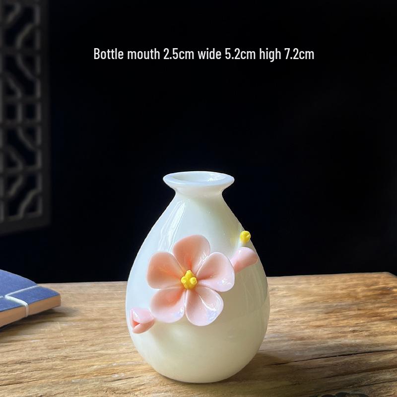 Handcrafted Ceramic Mini Vase for Fresh Flowers - Colorful Desktop Ornaments