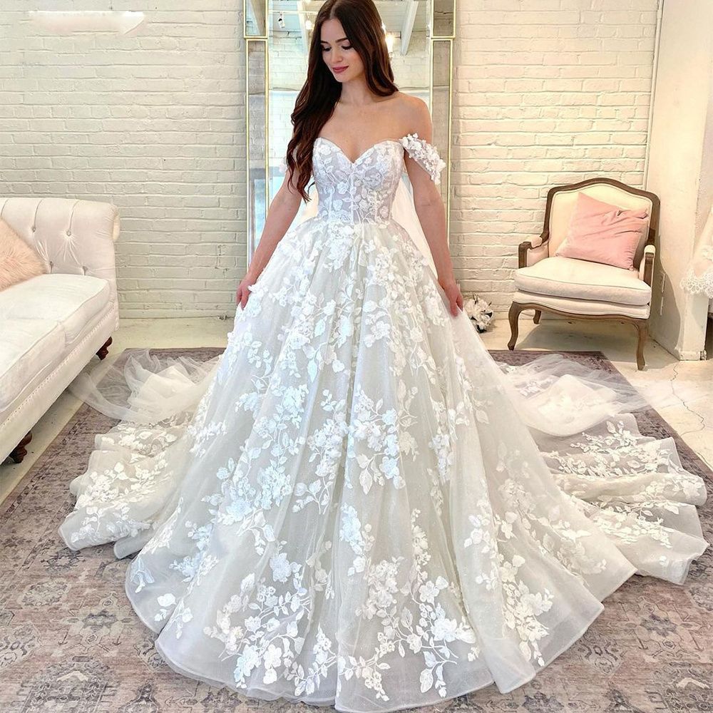 Light Wedding Dress French Spring and Autumn New Bride Trailing Simple Atmosphere One-word Shoulder Retro Temperament Main Yarn New