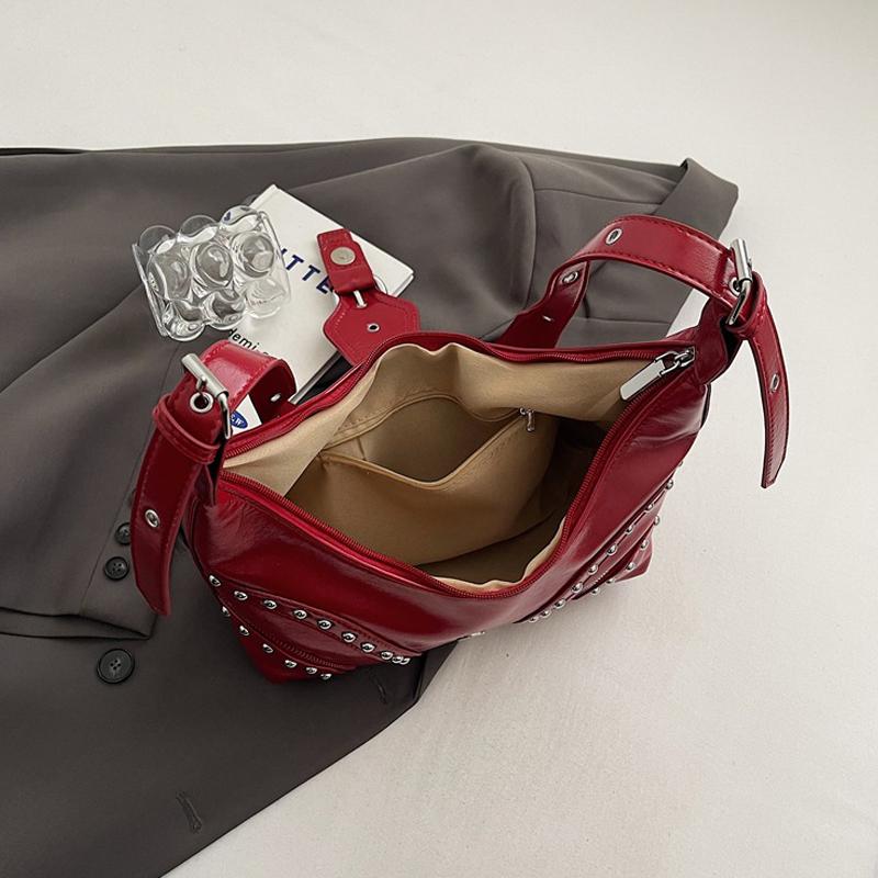 PU Leather Shoulder Bag for Women Rivets Studded Crescent Bag Buckle Underarm Bag Large Capacity Hobo Bag for Work Travel CLE