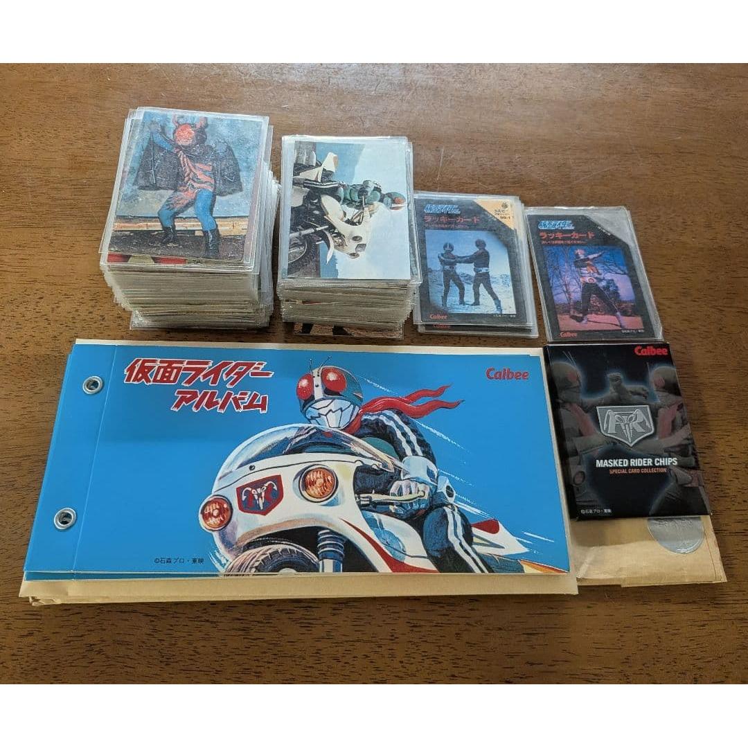 Used 1999 Calbee Kamen Rider Cards No. 1-216 Lucky Card Album (8 books) etc.