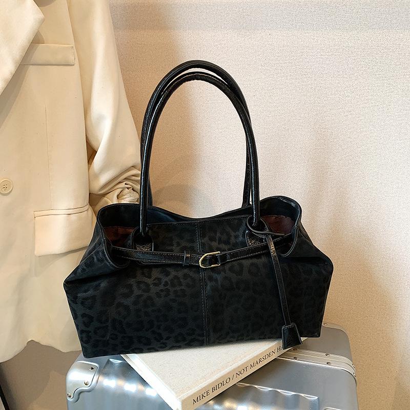 Leopard Print Belt Buckle Underarm Shoulder Bag,Vintage Large Capacity Women Tote Bag,2026 Autumn Winter New Top Handle Handbag