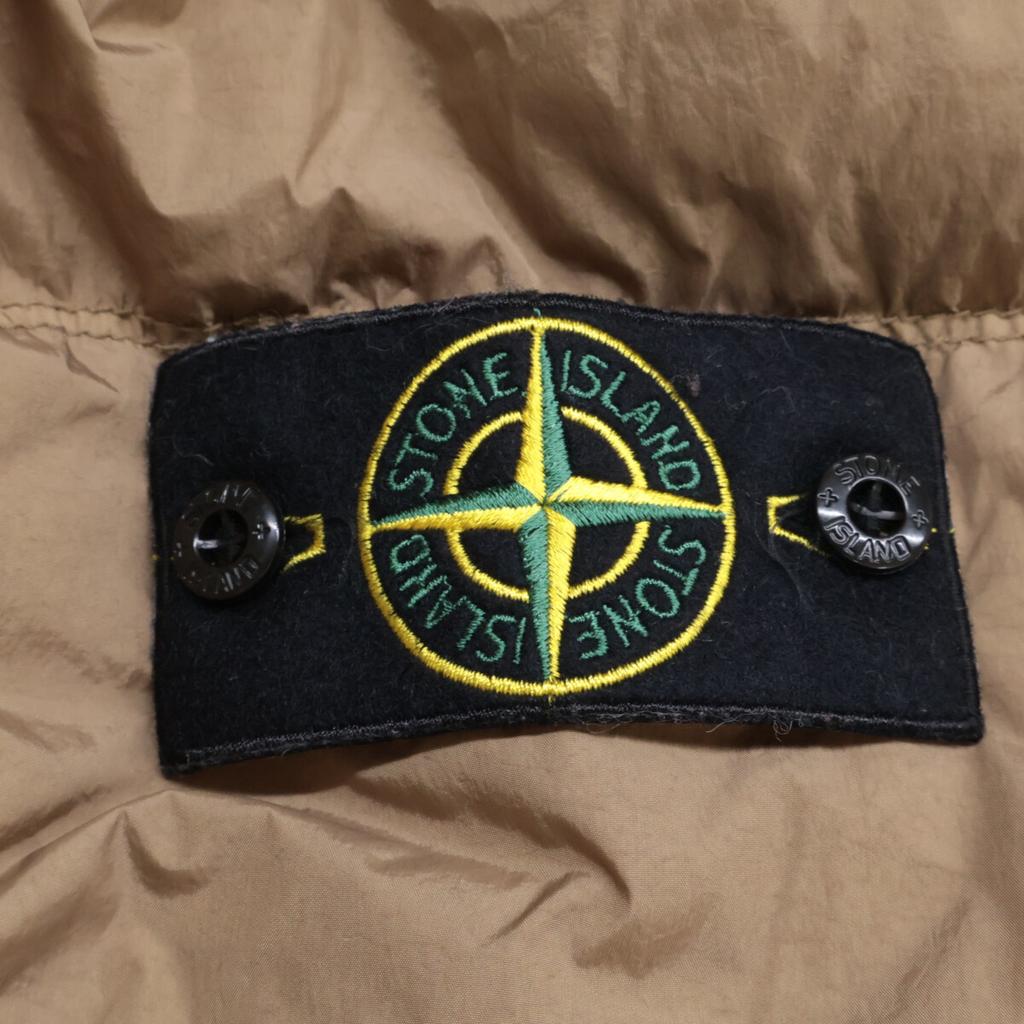 STONE ISLAND [Stan Doskonały/Autoryzowany Krajowo/24AW] 811540723 Kurtka Puchowa z Kapturem Crinkle Reps Kurtka S BrązowaUżywana