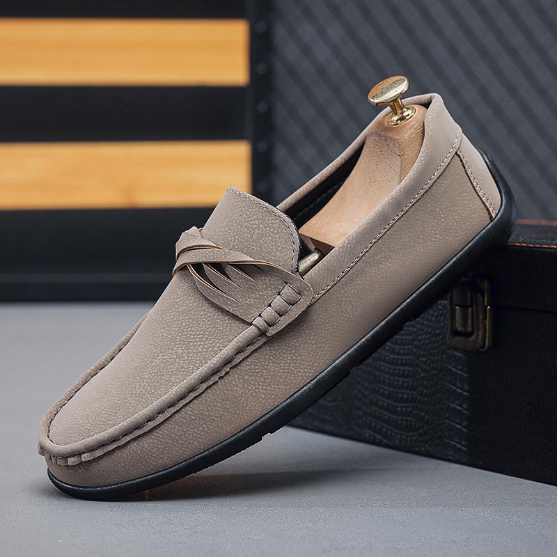 Fashion Men Casual Shoes Suede Luxury Brand Soft Loafers Male Lazy Shoes Breathable Comfort Slip-on Mens Driving Shoes Moccasins