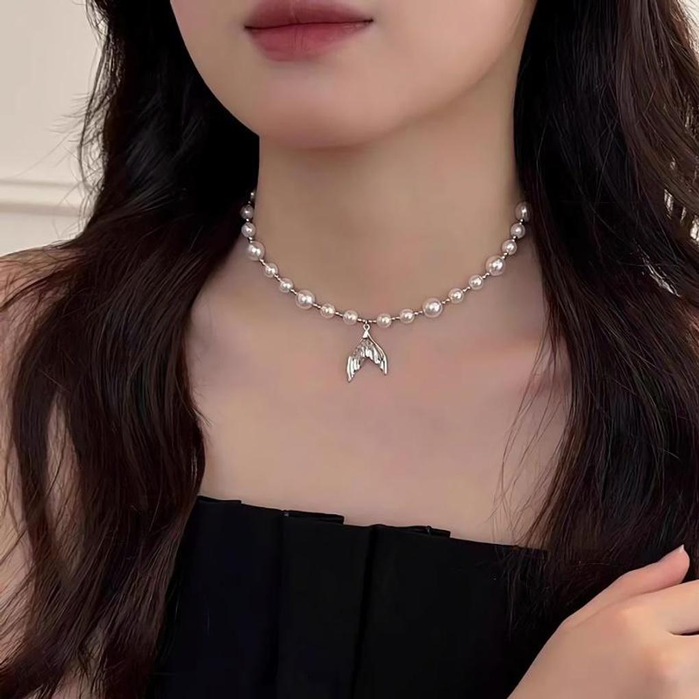 Collier long ajustable avec pendentif queue de sirène en perle pour femme