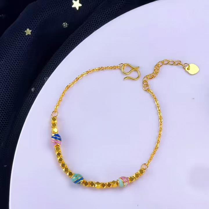 

Golden Dopamine Conch Bracelet: Women s Enamel Imitation Beaded Hand Jewelry