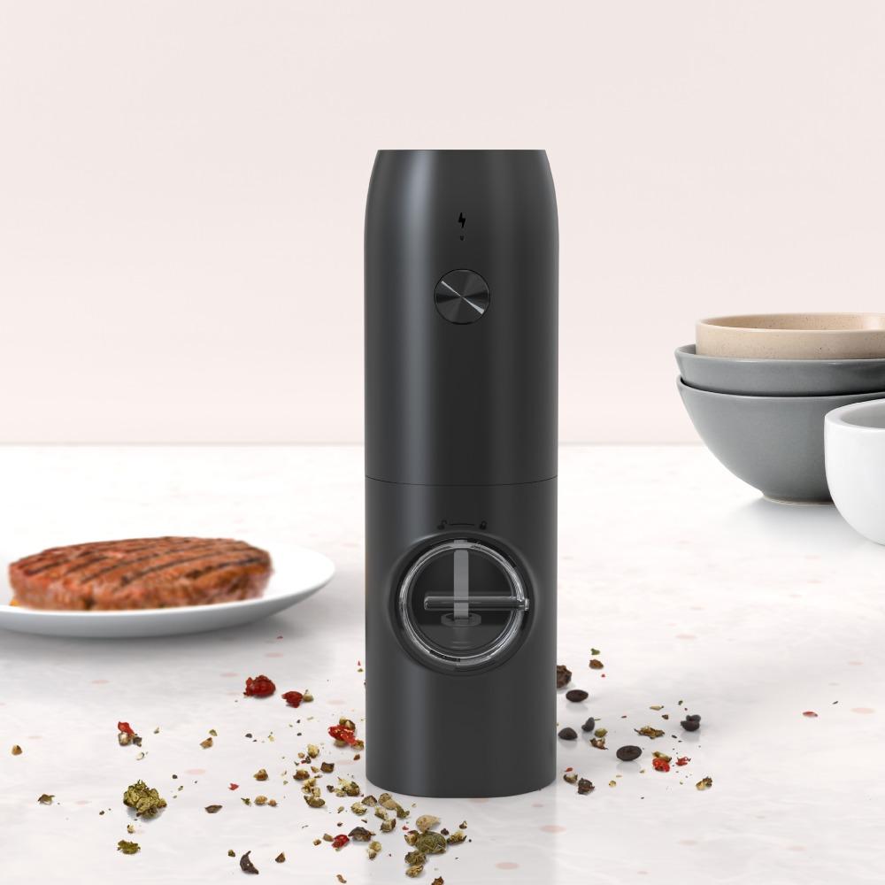 

Adjustable Coarseness Electric Salt Pepper Grinder Rechargeable Pepper Mill Restaurant чорний