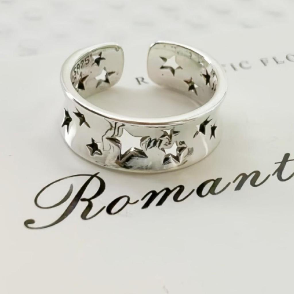 Korean Retro Star Ring: Chic, Versatile Women's Jewelry with Modern Design
