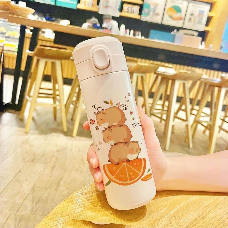 Roztomilá kapybara Izolovaná láhev na vodu 304 Nerezová ocel 420ML Nepropustná Dětský sportovní pohár Kreslený cestovní hrnek Pro studenty Dárek