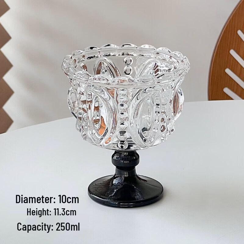 ZISIZ French Vintage Embossed Champagne Flute