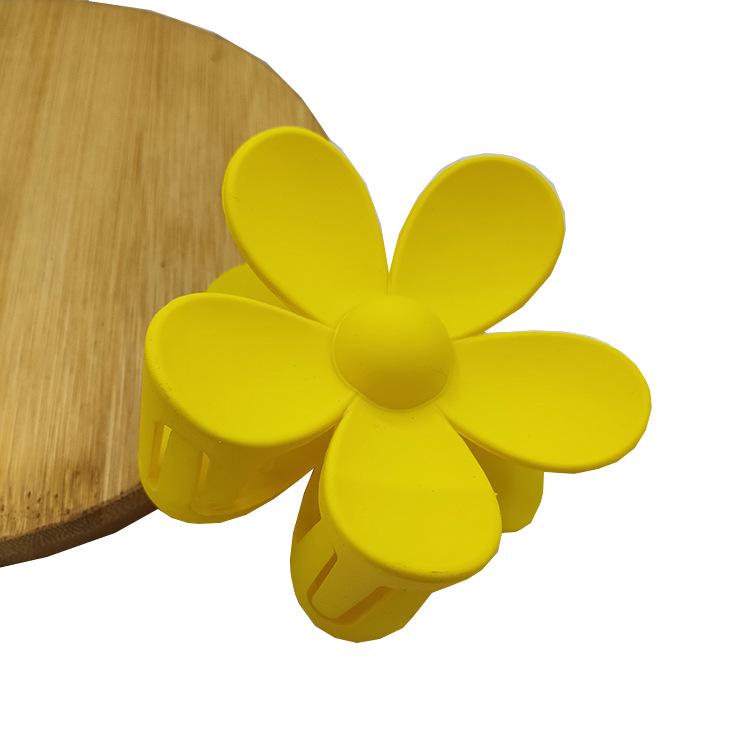 Matte Flower Hair Claw: Five-Petal Clip for Updo & Ponytail