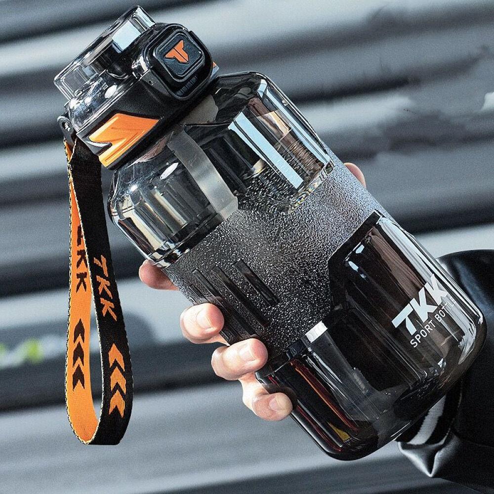 

Спортивная чашка для воды Большая емкость Мужские и женские пластиковые стаканчики Tritan Термостойкие студенческие бутылки для фитнеса Тонна Ведро Лето